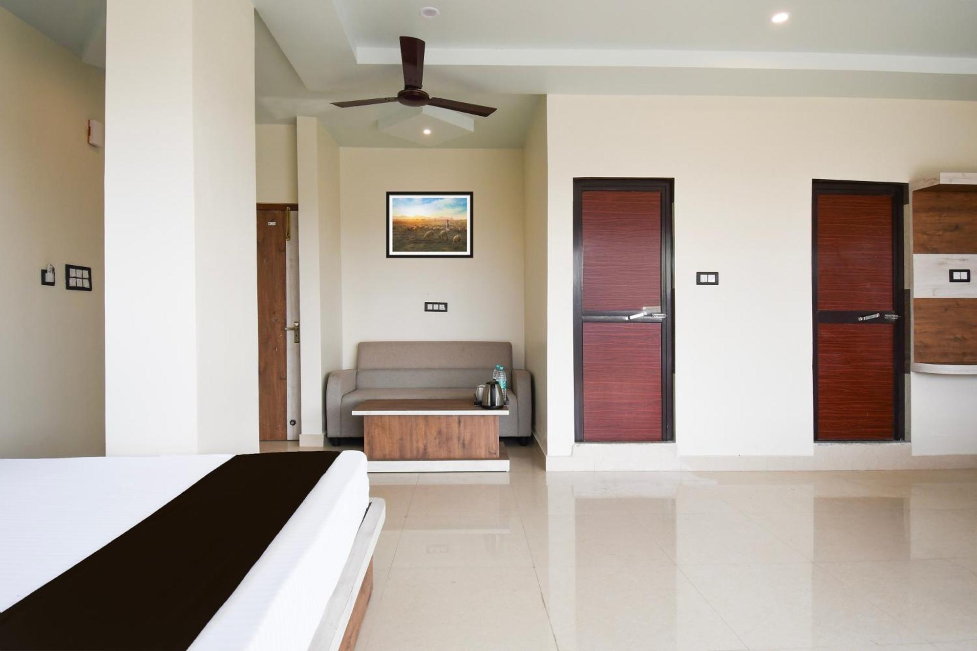 Hotel O Nilmadhab International Tarapith Buitenkant foto